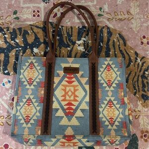 Wrangler Geometric Blue and Orange Tote